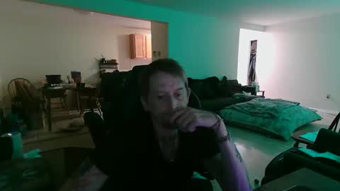 FrankenDaddy online show from May 5, 2026, 1:02 am