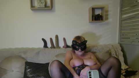 phryna online show from January 16, 2026, 5:22 am