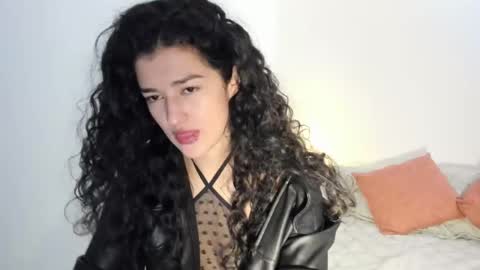 piama_burnss online show from January 29, 2025, 5:13 pm