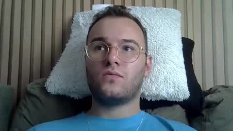 Snapshot of piazaocwbbb chatting on December 19, 2025, 5:20 pm piazaocwbbb online show from December 19, 2025, 5:20 pm