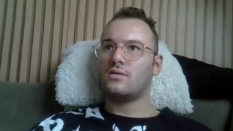 Snapshot of piazaocwbbb chatting on February 18, 2026, 7:10 pm piazaocwbbb online show from February 18, 2026, 7:10 pm