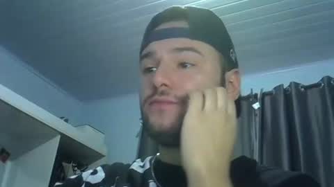 Snapshot of piazaocwbbb chatting on February 22, 2026, 5:33 pm piazaocwbbb online show from February 22, 2026, 5:33 pm