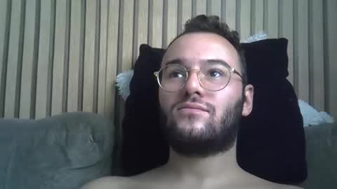 Snapshot of piazaocwbbb chatting on March 6, 2026, 2:57 pm piazaocwbbb online show from March 6, 2026, 2:57 pm