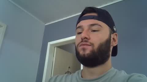 Snapshot of piazaocwbbb chatting on March 27, 2026, 2:39 pm piazaocwbbb online show from March 27, 2026, 2:39 pm