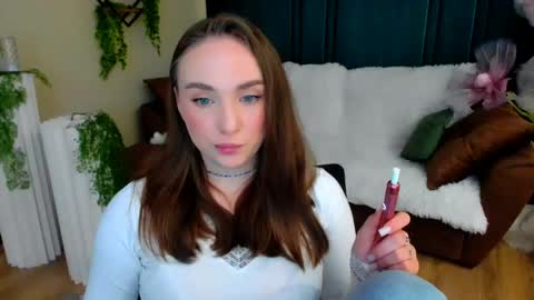 Emelie online show from May 15, 2026, 2:07 am