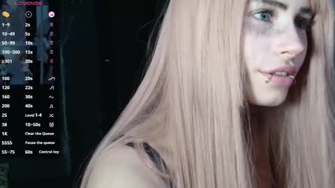 Snapshot of piera_ chatting on November 24, 2025, 7:02 pm Piera online show from November 24, 2025, 7:02 pm