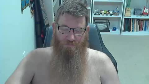 Snapshot of pierced2878 chatting on June 2, 2026, 8:11 pm pierced2878 online show from June 2, 2026, 8:11 pm