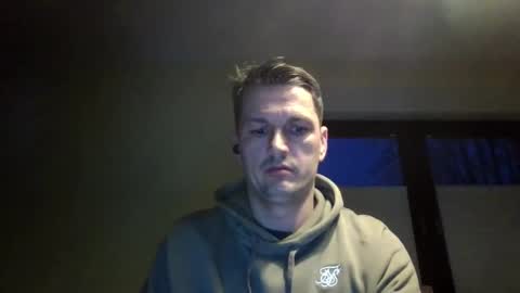 piercingsxxx online show from February 13, 2025, 4:39 pm