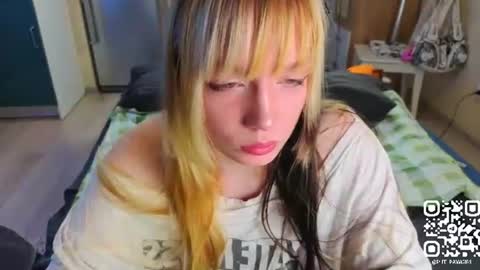 Snapshot of piff_pawgirl chatting on June 17, 2026, 12:24 am Mia or ur fav booty P online show from June 17, 2026, 12:24 am