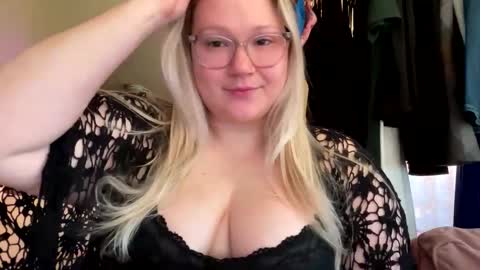 Piggy Rose online show from September 28, 2025, 10:26 pm