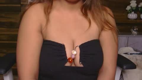 pihu59933 online show from December 17, 2025, 4:24 pm