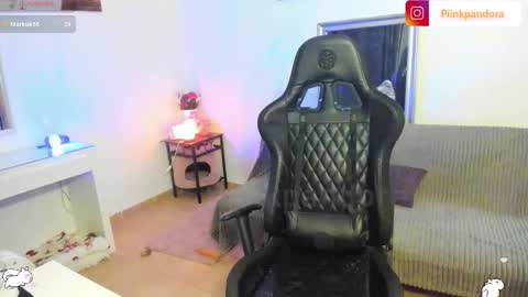 PiinkPandora online show from March 11, 2026, 4:13 pm