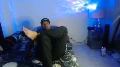 pikoro_gomez online show from December 21, 2024, 8:07 am