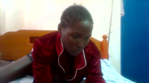 pinah1997 online show from March 4, 2025, 6:26 am