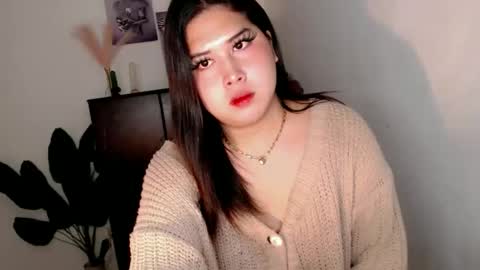 Ivy Morningstar online show from April 21, 2026, 1:42 am