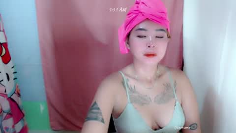 Snapshot of pinay_romancee chatting on June 16, 2026, 5:54 am pinay_romancee online show from June 16, 2026, 5:54 am