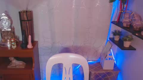 pinay_shawnx online show from March 3, 2025, 11:44 am