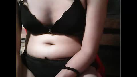 Snapshot of pinayhairyflower chatting on September 10, 2025, 11:43 am Nica online show from September 10, 2025, 11:43 am