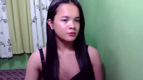 pinaymorena_rhowe online show from December 6, 2024, 4:36 am