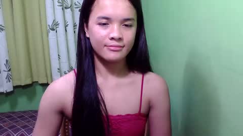 pinaymorena_rhowe online show from December 23, 2024, 10:55 pm