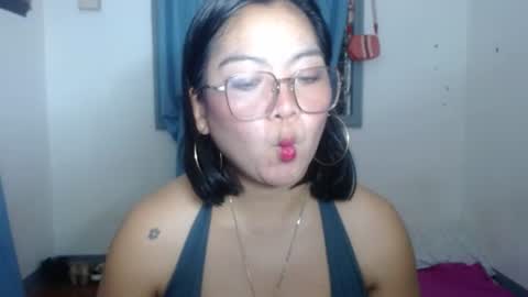 Snapshot of pinaysexy_cristy chatting on July 20, 2026, 11:01 am cristy online show from July 20, 2026, 11:01 am