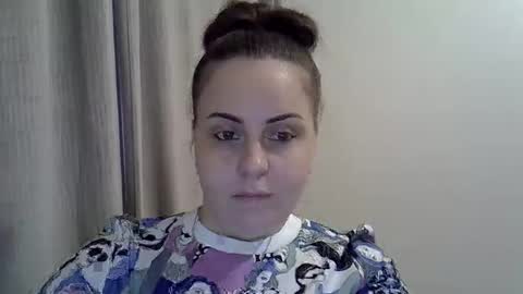 pineapple375 online show from March 11, 2026, 3:18 pm