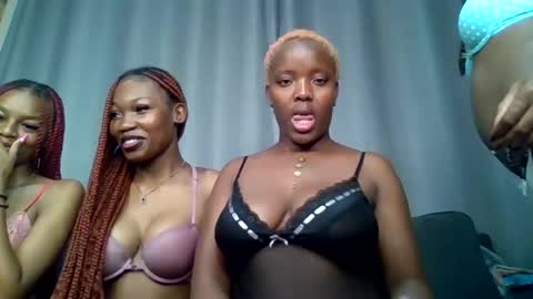 Snapshot of pink_nova chatting on July 17, 2026, 9:08 pm pinkyy online show from July 17, 2026, 9:08 pm