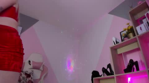 Snapshot of pink_secret chatting on October 21, 2025, 12:39 pm pink_secret online show from October 21, 2025, 12:39 pm