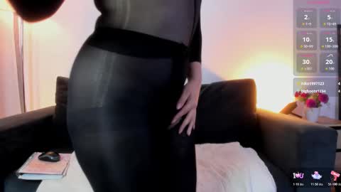 pink_secret online show from March 10, 2026, 1:16 pm