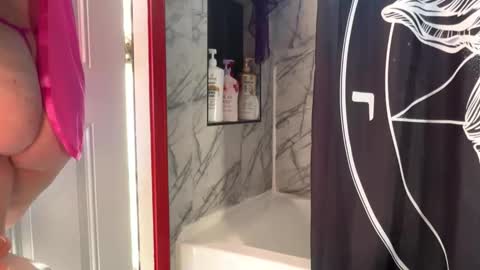 Snapshot of pinkcandi333 chatting on February 18, 2026, 5:53 pm pinkcandi333 online show from February 18, 2026, 5:53 pm