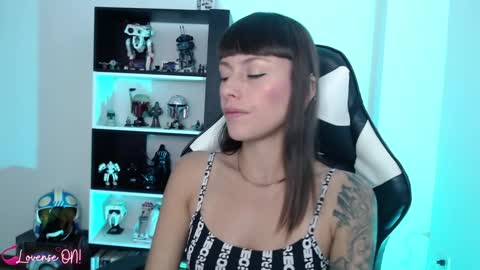 Snapshot of pinkcatlive chatting on January 18, 2025, 5:48 pm Emily online show from January 18, 2025, 5:48 pm