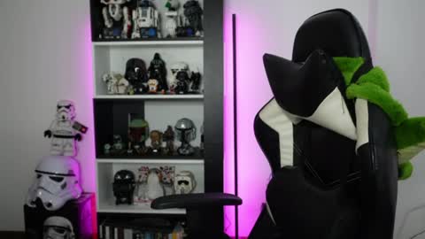 Snapshot of pinkcatlive chatting on July 23, 2026, 5:22 pm Emily online show from July 23, 2026, 5:22 pm
