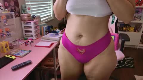 pinkcheetodomain online show from January 18, 2026, 4:22 pm