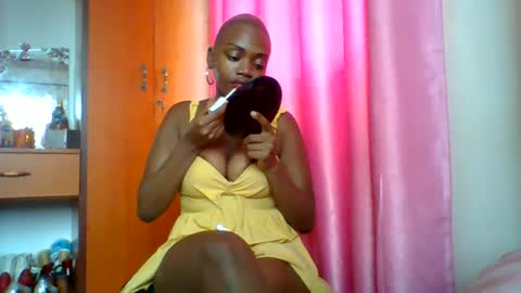 Snapshot of pinkdomina01 chatting on July 18, 2026, 8:07 am pinkdomina01 online show from July 18, 2026, 8:07 am