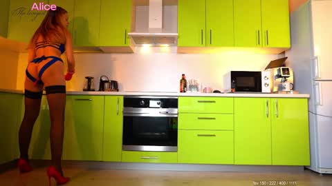 Alice   online show from December 3, 2025, 5:11 pm