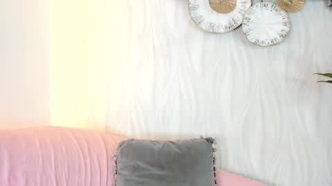 pinkmoon30 online show from February 27, 2026, 11:32 am