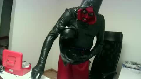 pinkrodex online show from December 16, 2025, 10:59 pm