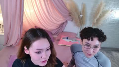 Li long hair and Rude short hair online show from April 3, 2026, 9:02 pm