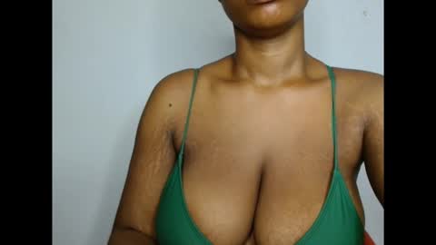 pinkxsugar online show from February 17, 2026, 4:35 pm