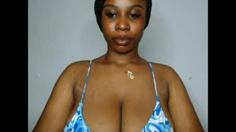 Snapshot of pinkxsugar chatting on May 22, 2026, 6:13 pm pinkxsugar online show from May 22, 2026, 6:13 pm