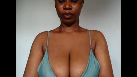 Snapshot of pinkxsugar chatting on May 28, 2026, 10:23 am pinkxsugar online show from May 28, 2026, 10:23 am