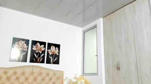 pinky_f00x online show from May 31, 2026, 7:04 pm