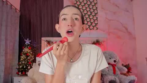 Peachy online show from December 21, 2025, 3:57 am