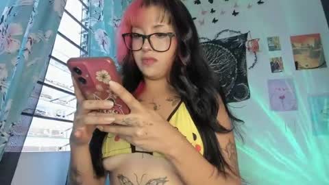 Snapshot of pinky_promiseex chatting on June 26, 2026, 10:58 pm pinky_promiseex online show from June 26, 2026, 10:58 pm