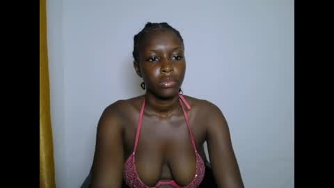 pinkykiki_247 online show from March 28, 2026, 5:40 am