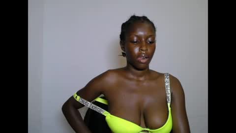 pinkykiki_247 online show from March 31, 2026, 8:31 pm