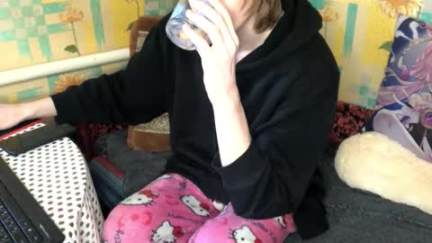 Snapshot of pinochetti chatting on January 17, 2026, 10:31 am Incubus online show from January 17, 2026, 10:31 am