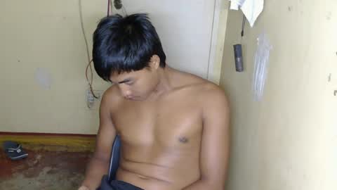 Snapshot of pinoy_brix chatting on July 10, 2026, 10:45 pm pinoy_brix online show from July 10, 2026, 10:45 pm
