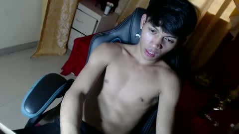 pinoyhotprincexxx online show from October 31, 2025, 3:18 am