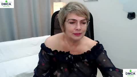 Bella online show from April 23, 2026, 5:19 am